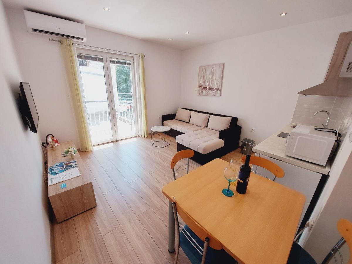 Apartman Anita Jesenice  Ngoại thất bức ảnh